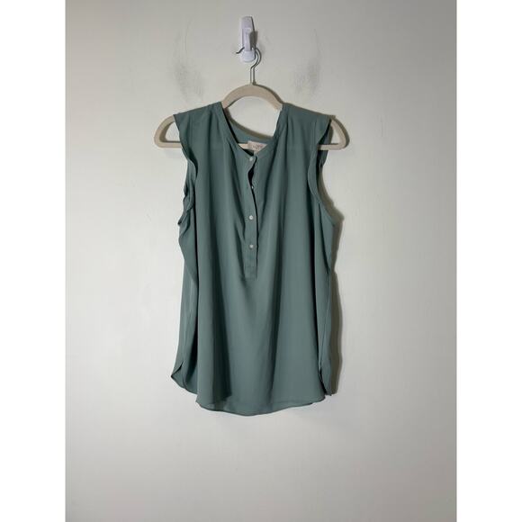 Woman's bundle of 3 Name Brand Tops Sz XL - Picture 1 of 4